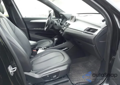 2016 BMW X1 xDrive28I z USA, uszkodzony, nr VIN WBXHT3C30GP883734